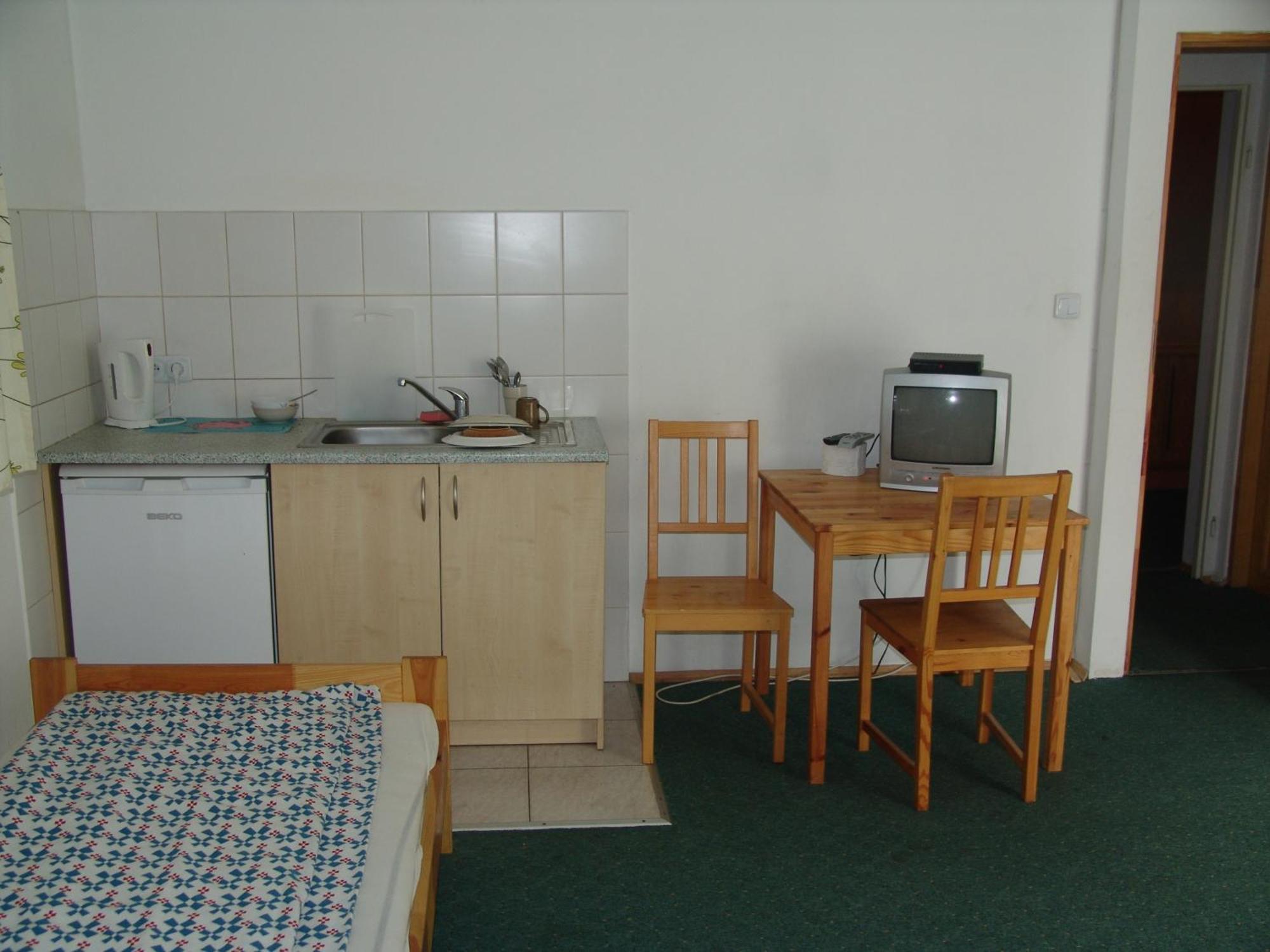 Hostel Victoria Краків Екстер'єр фото