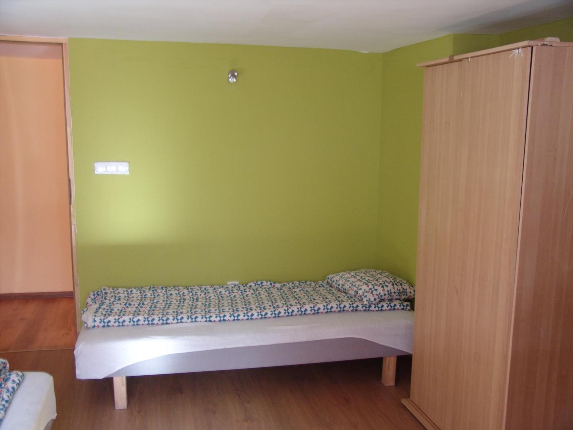 Hostel Victoria Краків Екстер'єр фото