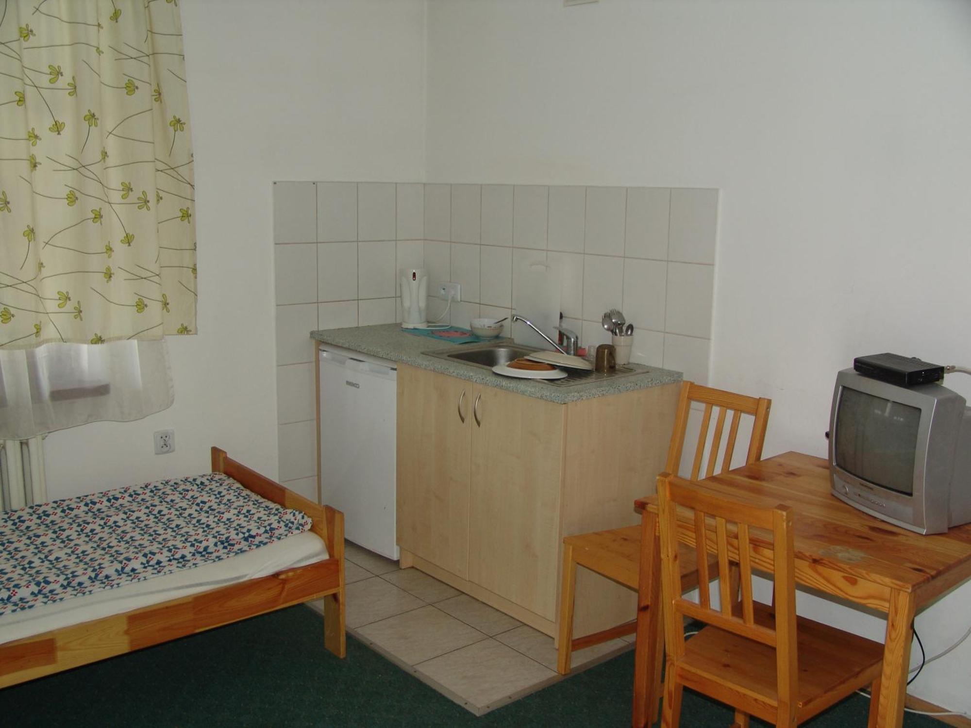 Hostel Victoria Краків Екстер'єр фото