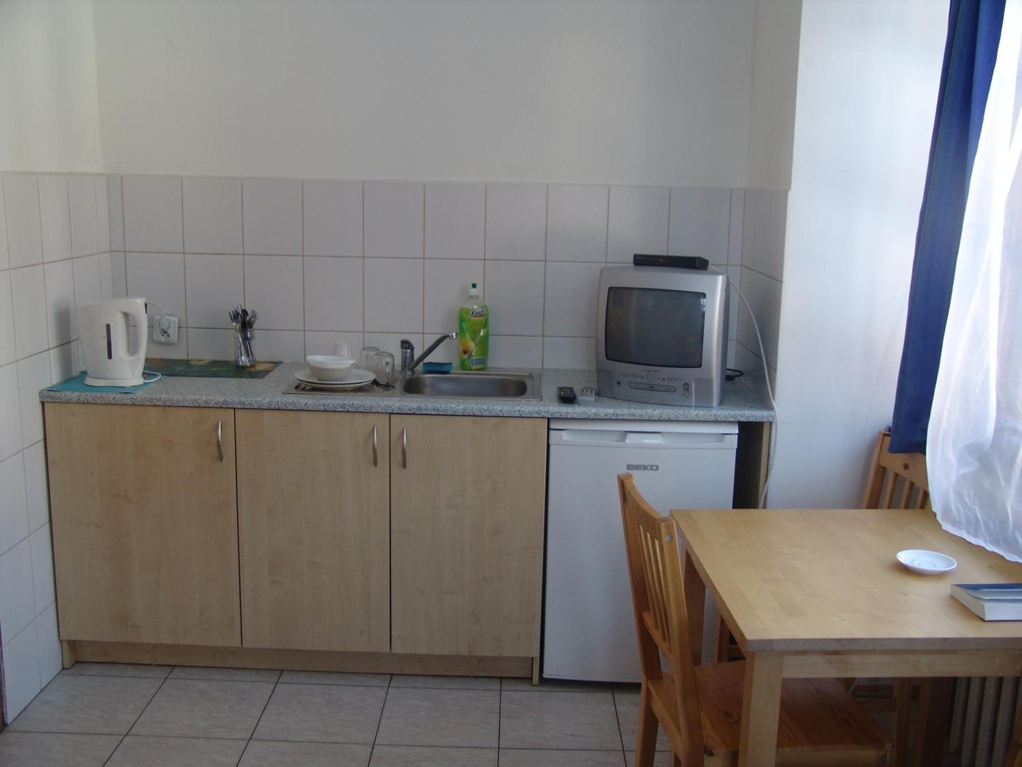 Hostel Victoria Краків Екстер'єр фото