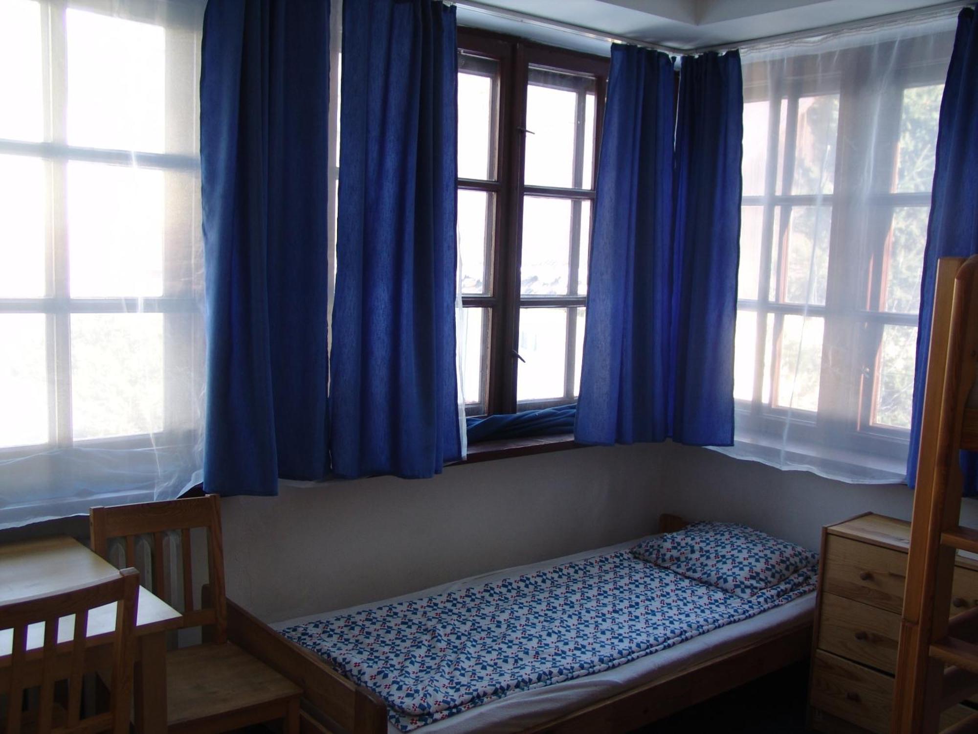 Hostel Victoria Краків Екстер'єр фото